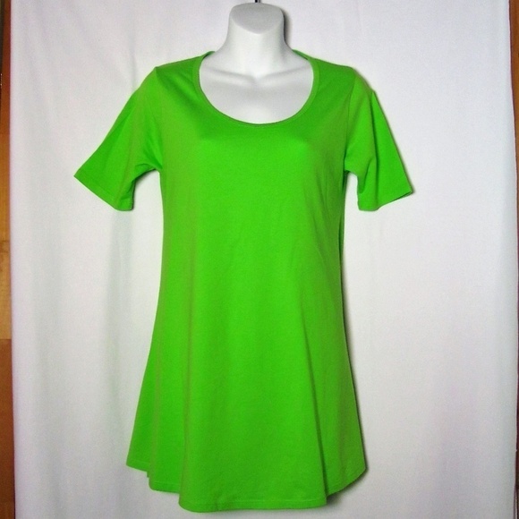 Lularoe Lime Green Perfect Tee Slits Top  SALE! - Picture 1 of 3